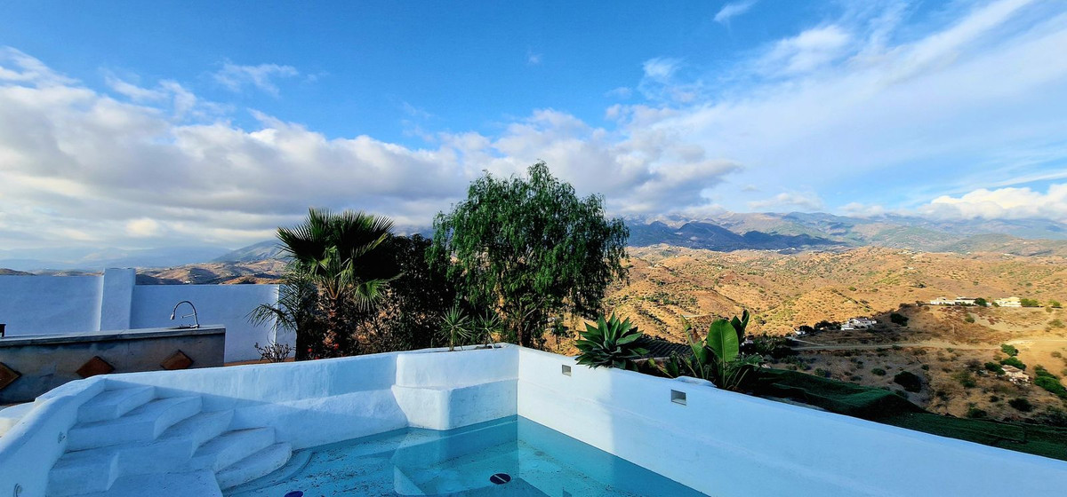 Vrijstaande Villa te koop in Arenas | 3 slaapkamers H5228572