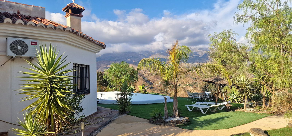 Vrijstaande Villa te koop in Arenas | 3 slaapkamers H5228572