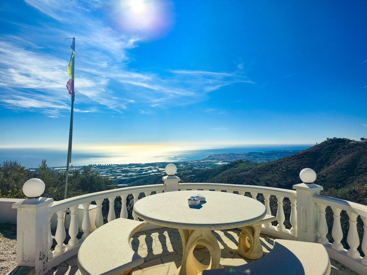 Vrijstaande Villa te koop in Arenas | 3 slaapkamers H5285776