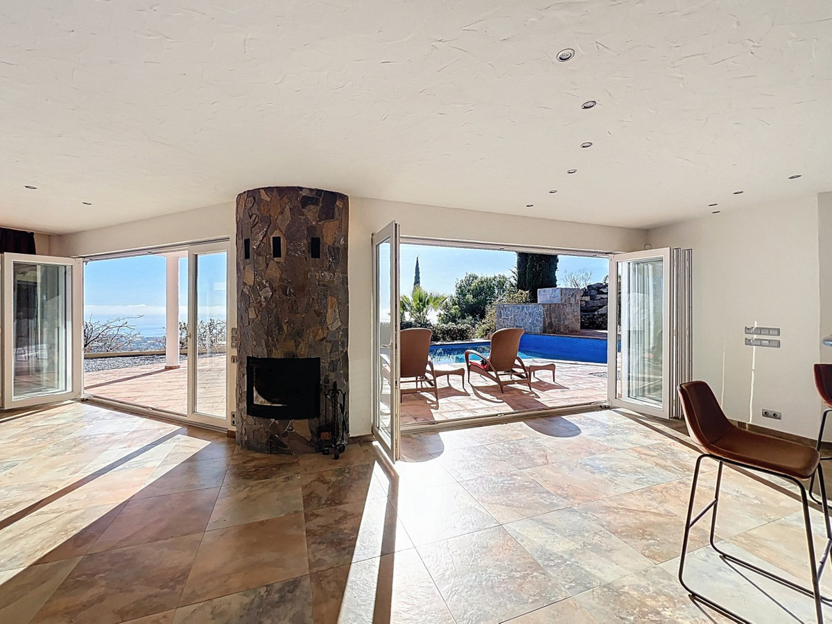 Vrijstaande Villa te koop in Arenas | 3 slaapkamers H5299021