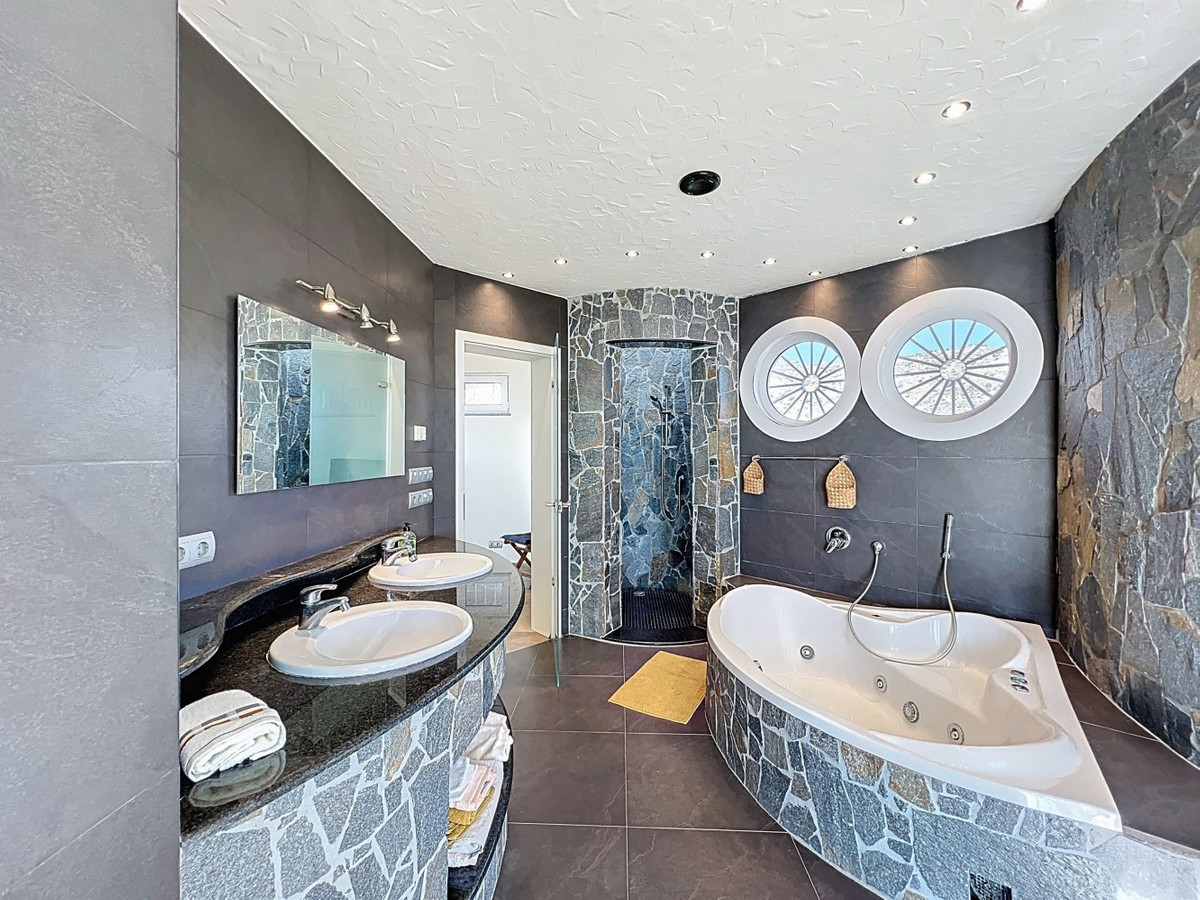 Vrijstaande Villa te koop in Arenas | 3 slaapkamers H5299021