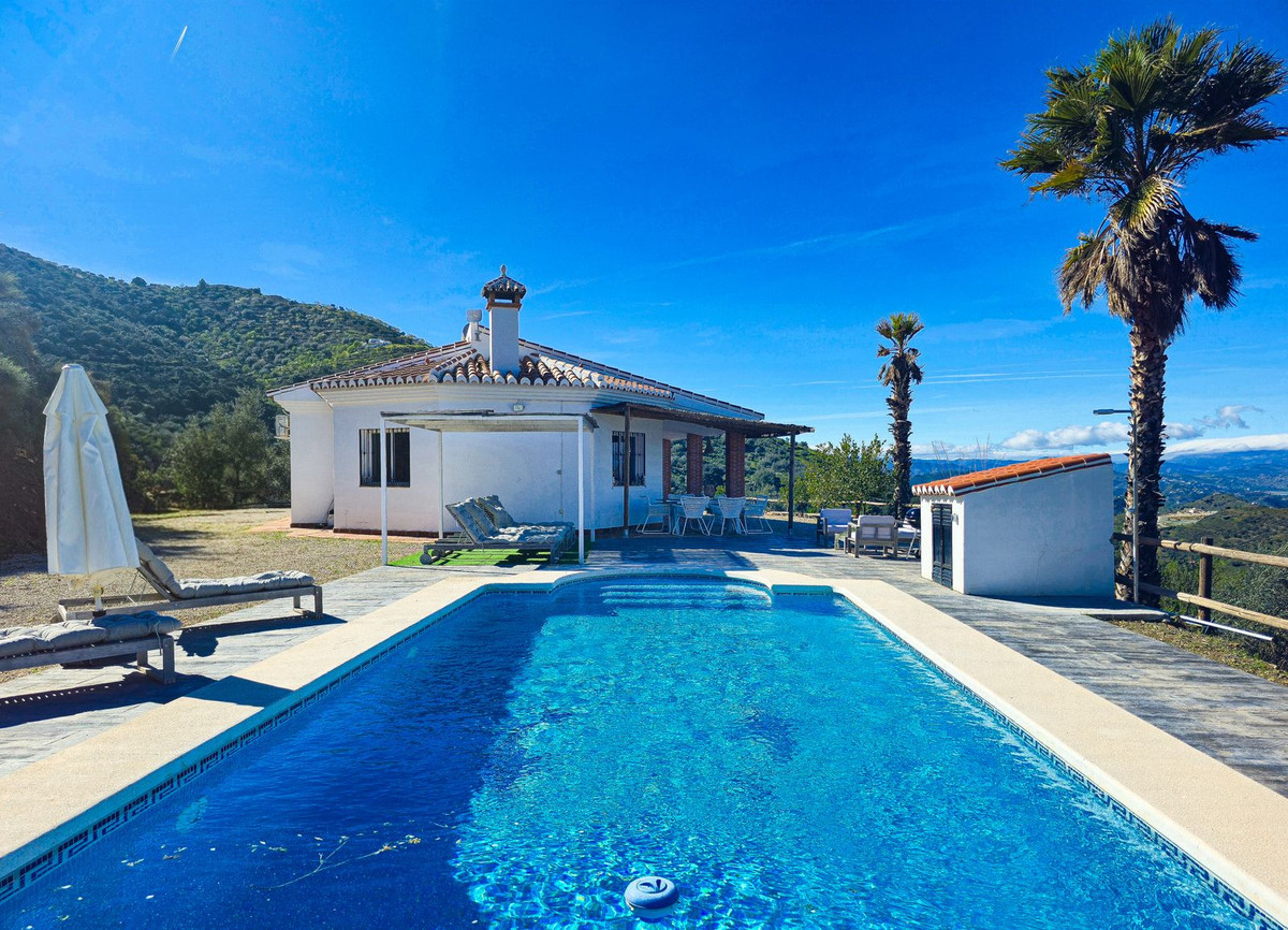 Vrijstaande Villa te koop in Arenas | 3 slaapkamers H5308642