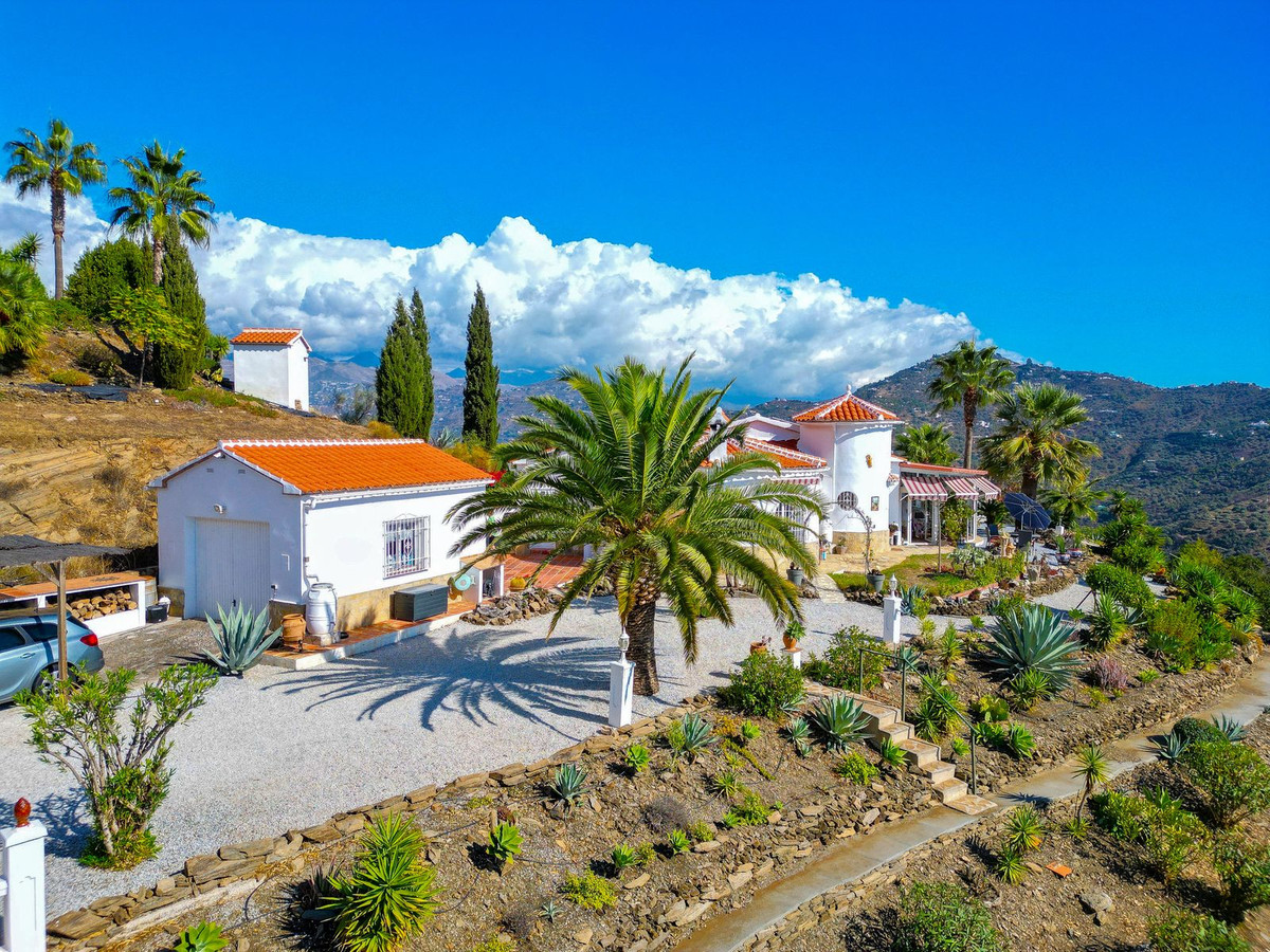 Property main view 48