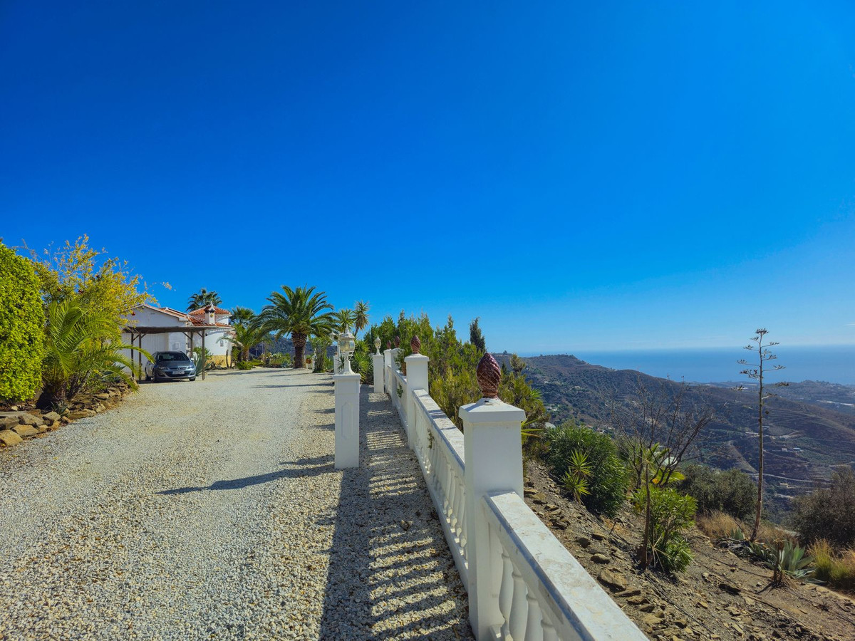 Property main view 52