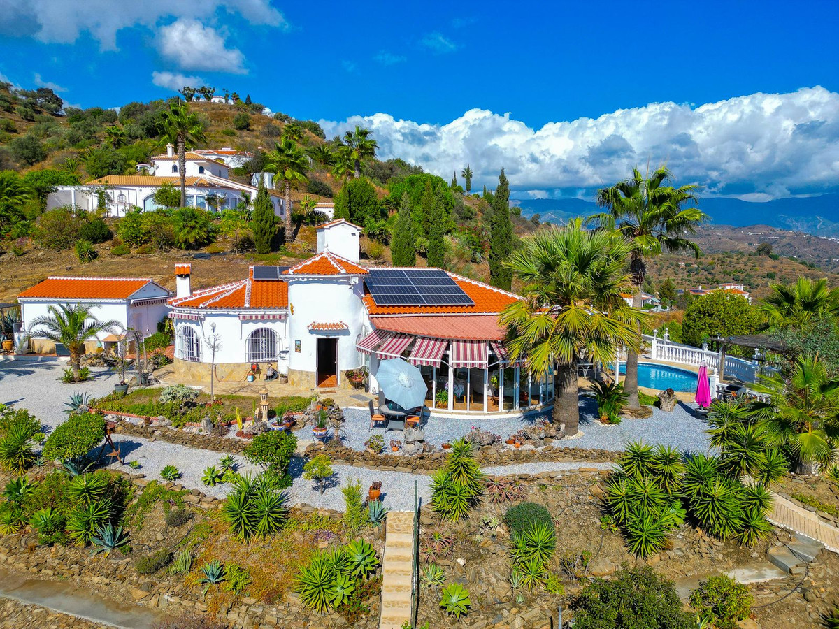 Property main view 63