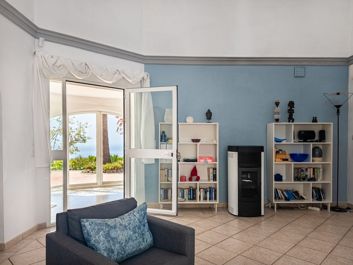 Property main view 32