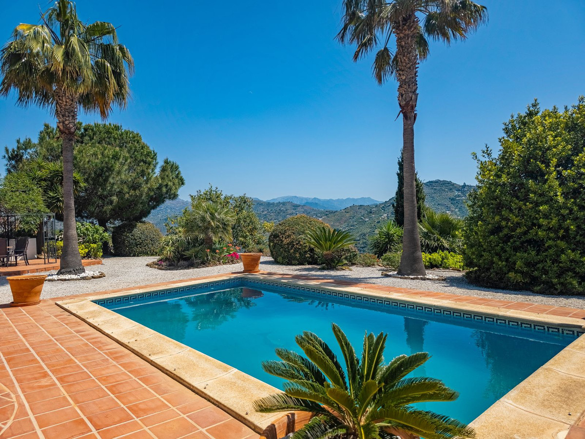 Property main view 52
