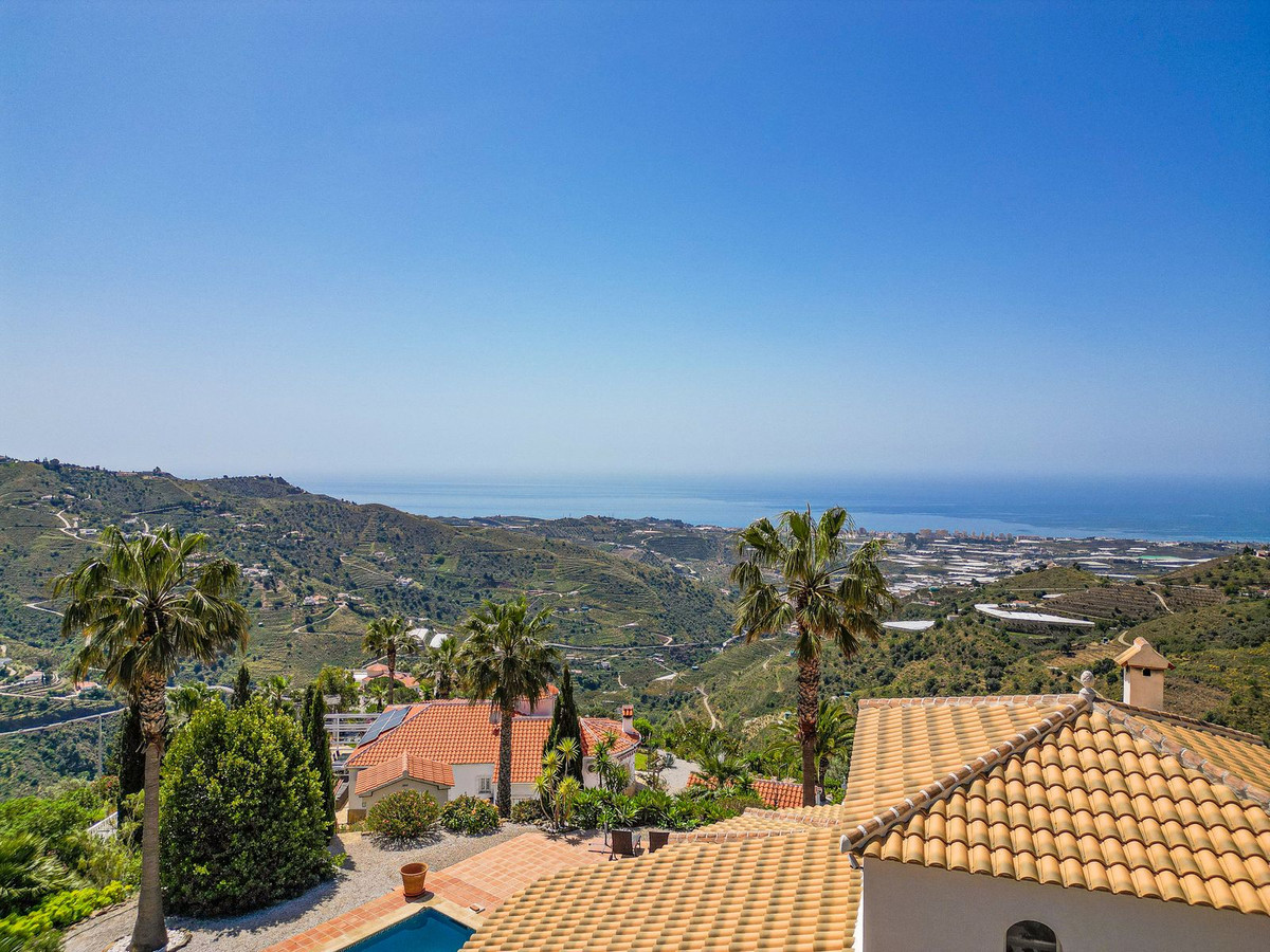 Property main view 75