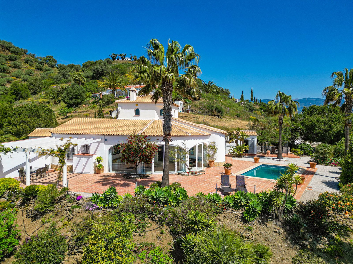Property main view 76