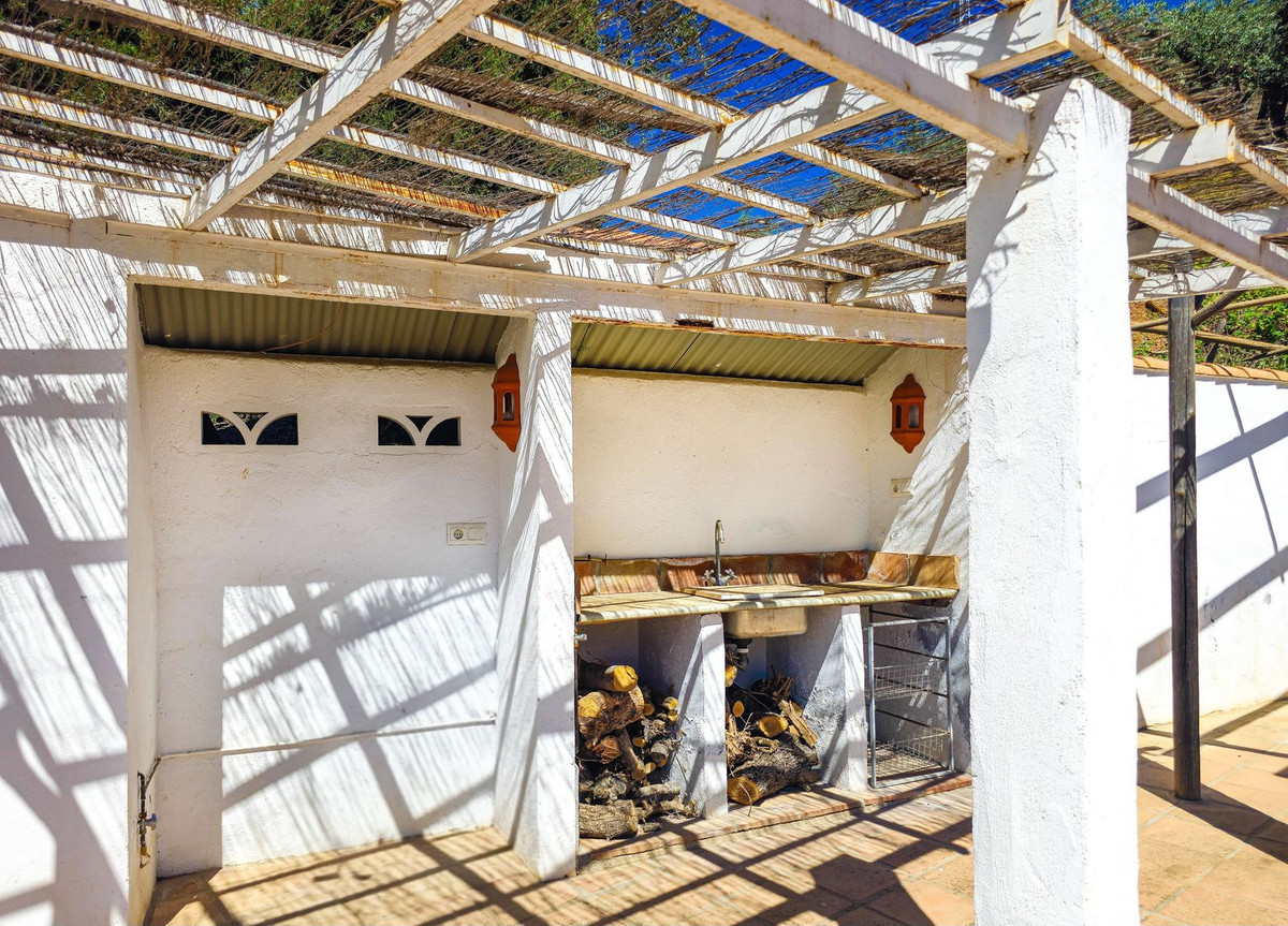 Property main view 40