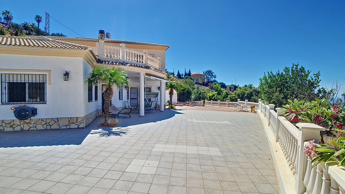 Vrijstaande Villa te koop in Arenas | 4 slaapkamers H5419402