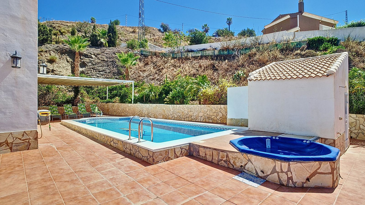 Vrijstaande Villa te koop in Arenas | 4 slaapkamers H5419402