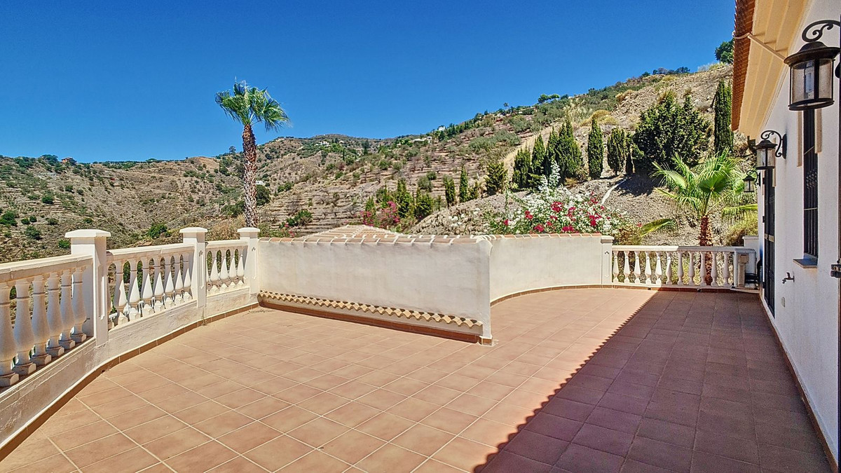 Vrijstaande Villa te koop in Arenas | 4 slaapkamers H5419402