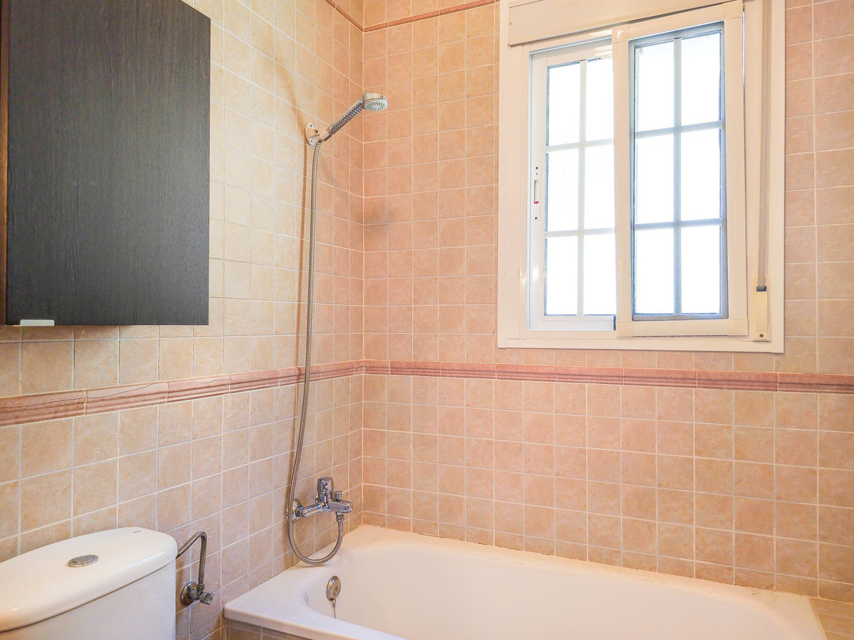 Property main view 33