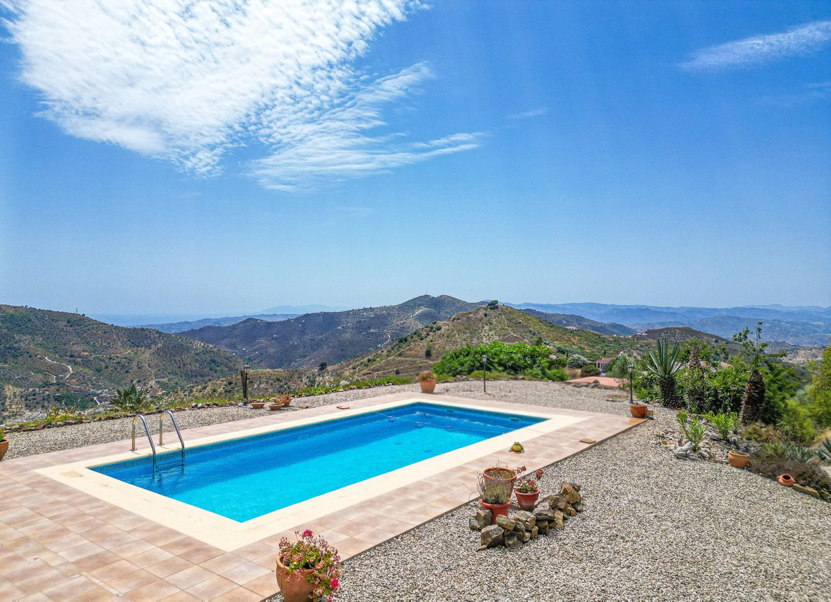 Property main view 37