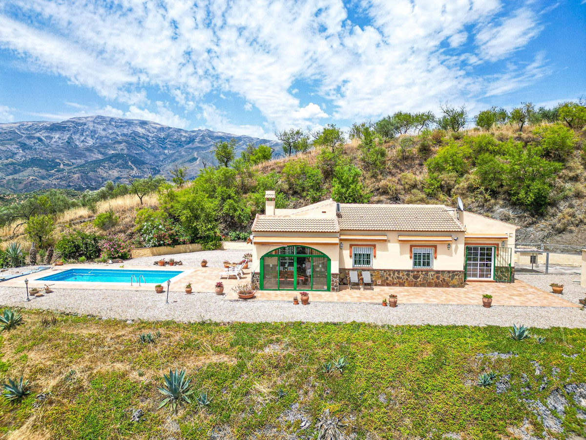 Property main view 60
