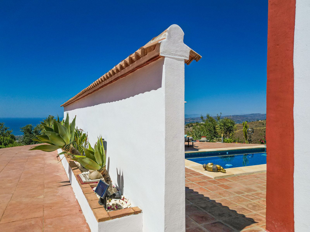 Property main view 45