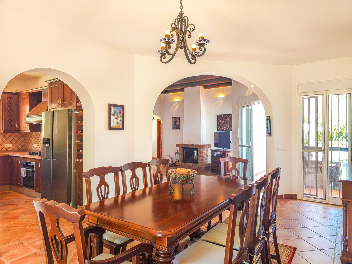 Vrijstaande Villa te koop in Arenas | 4 slaapkamers H5443576