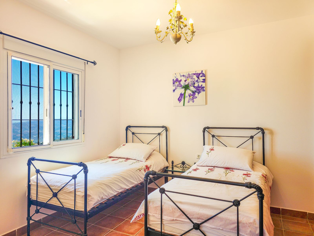 Vrijstaande Villa te koop in Arenas | 4 slaapkamers H5443576