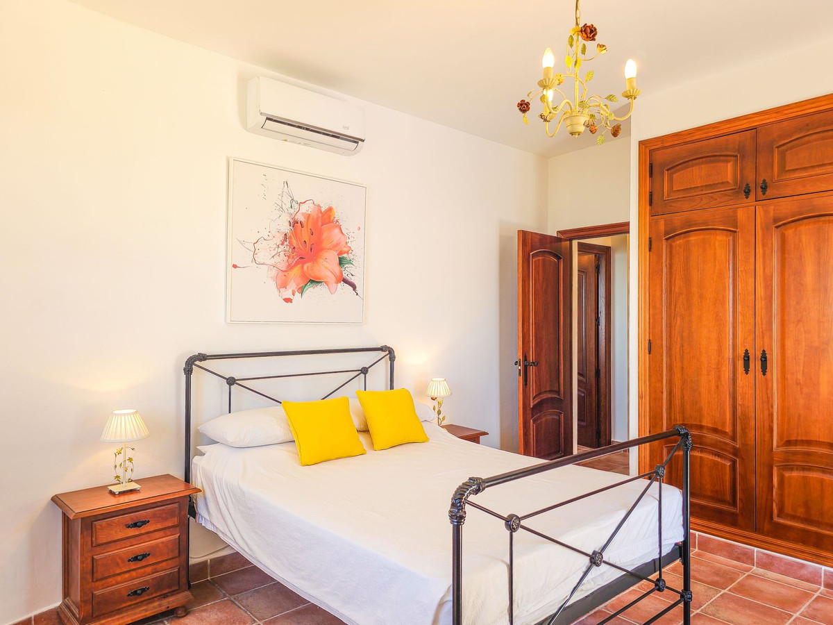 Vrijstaande Villa te koop in Arenas | 4 slaapkamers H5443576