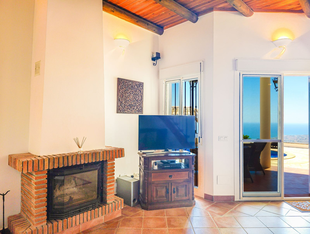 Vrijstaande Villa te koop in Arenas | 4 slaapkamers H5443576