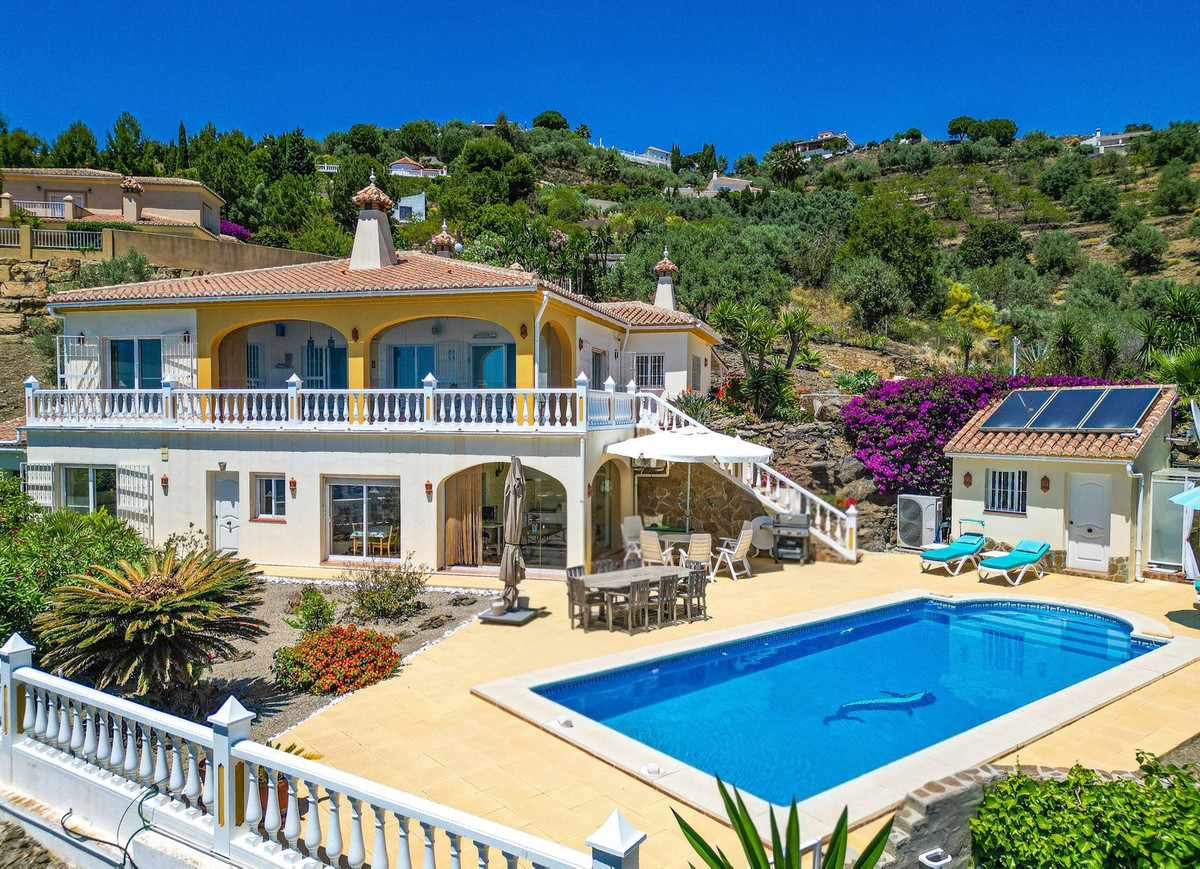Property main view 77