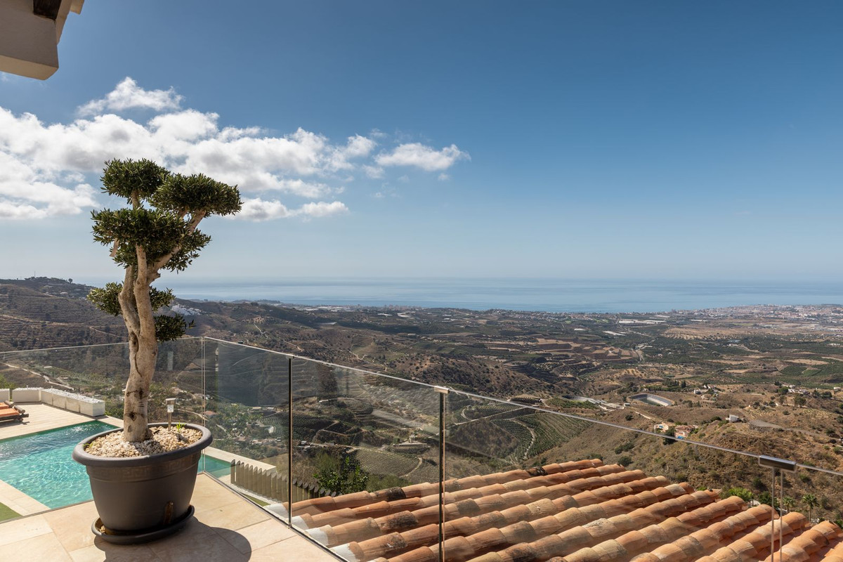 Property main view 35