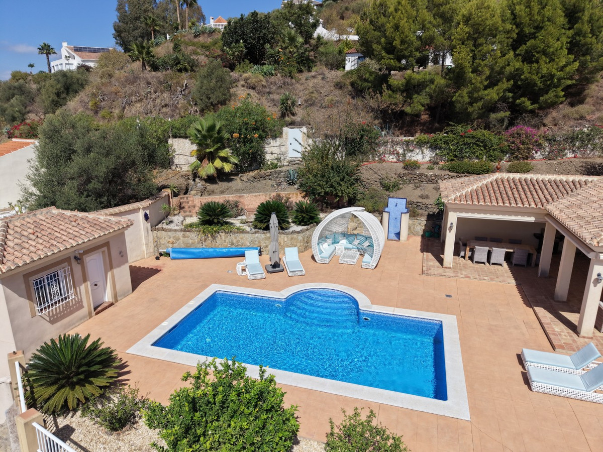 Property main view 44