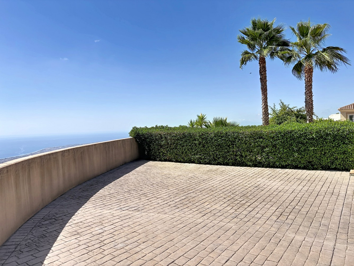 Property main view 50