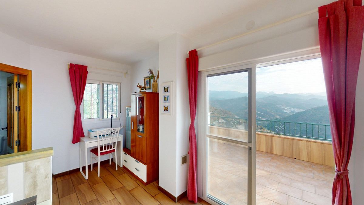 Property main view 30