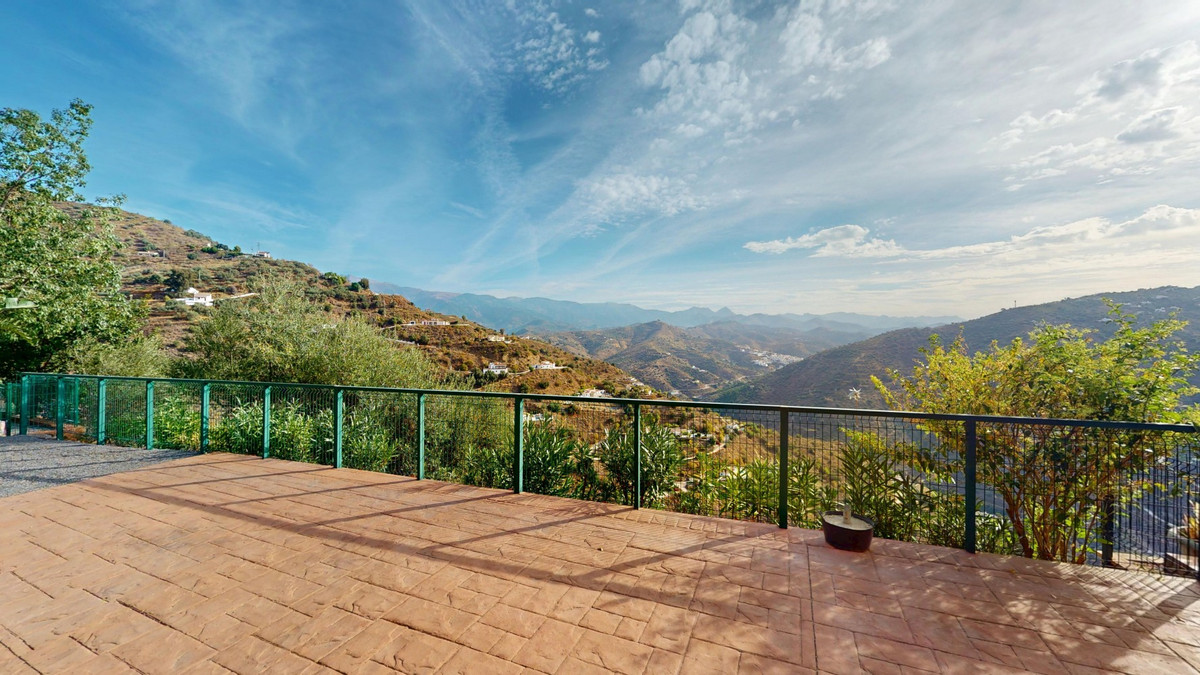 Property main view 36