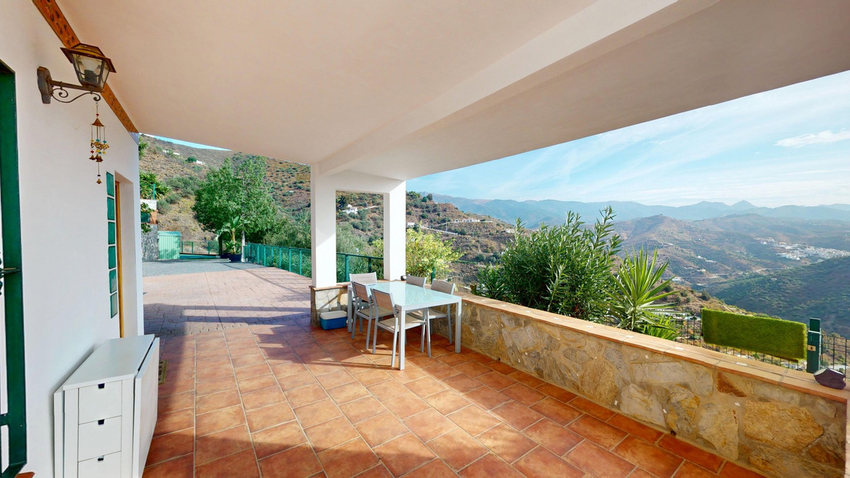 Property main view 38