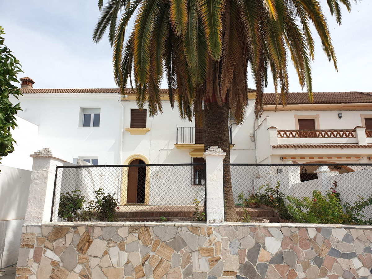 Huis te koop in Arriate | 6 slaapkamers H5037286