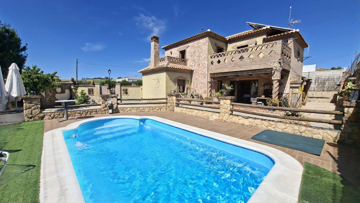 Huis te koop in Arriate | 4 slaapkamers H5055877