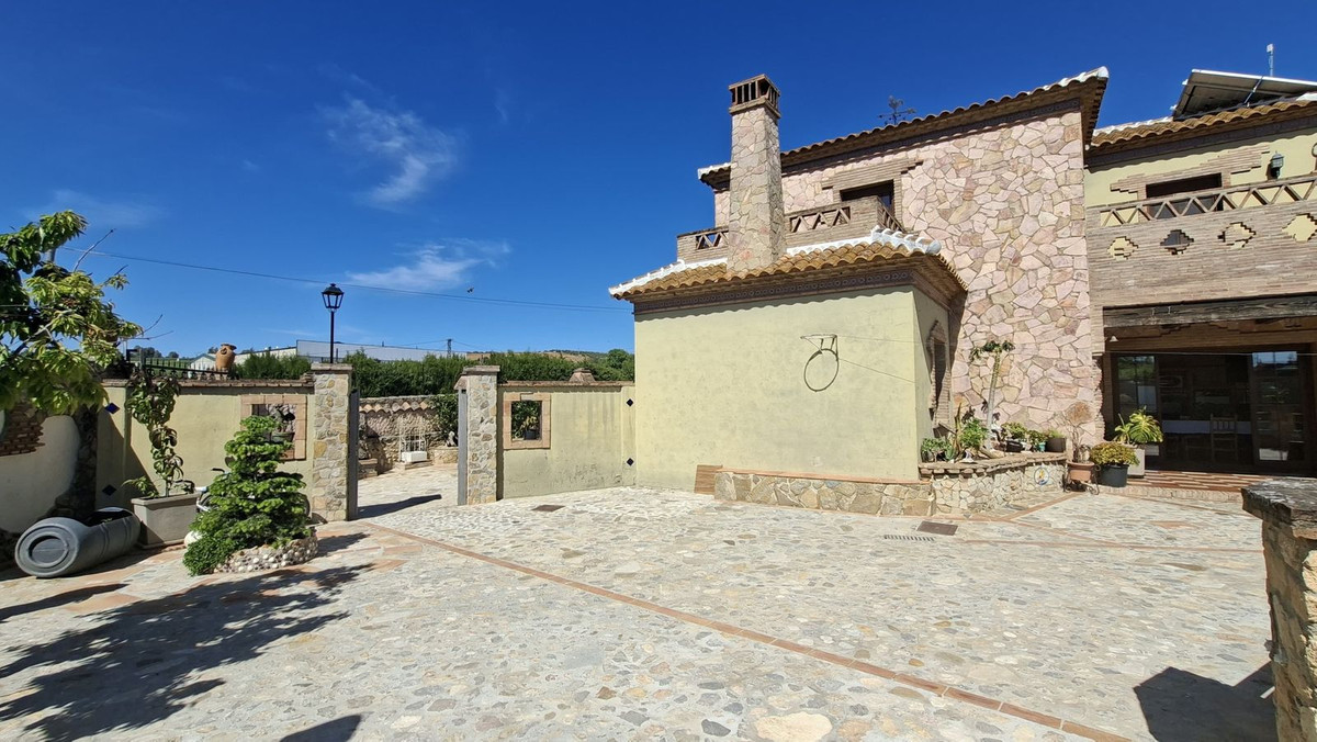 Huis te koop in Arriate | 4 slaapkamers H5055877
