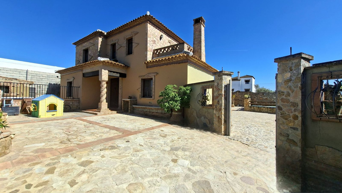 Huis te koop in Arriate | 4 slaapkamers H5055877