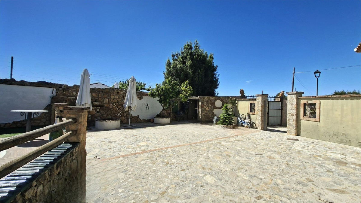 Huis te koop in Arriate | 4 slaapkamers H5055877