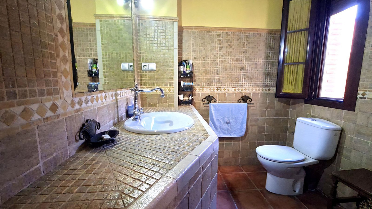 Huis te koop in Arriate | 4 slaapkamers H5055877