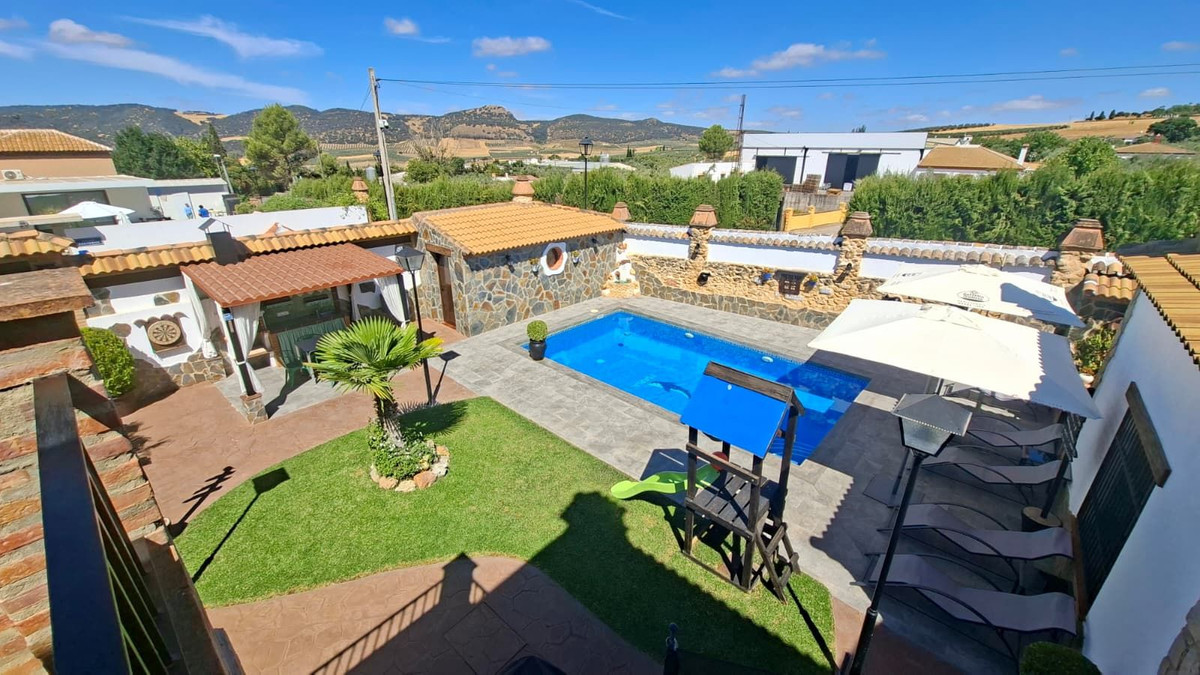 Huis te koop in Arriate | 6 slaapkamers H5150857