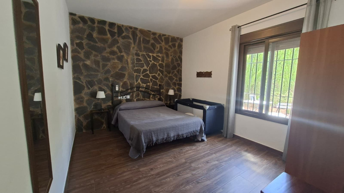 Huis te koop in Arriate | 6 slaapkamers H5150857