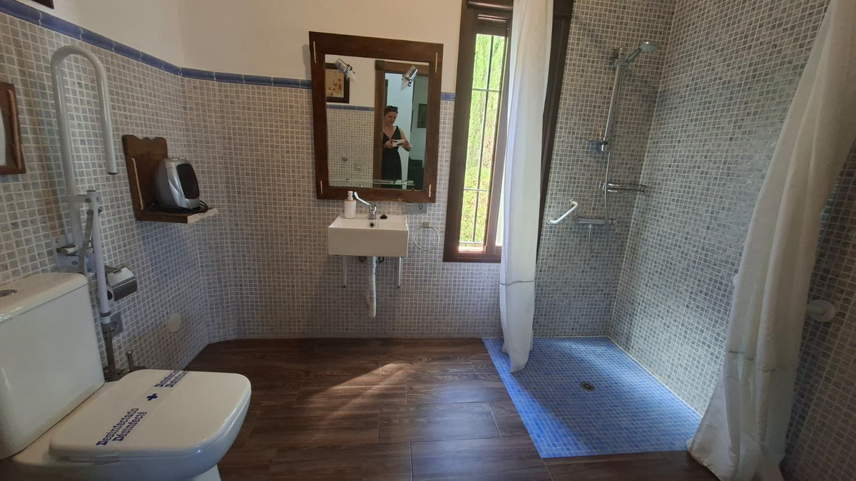 Huis te koop in Arriate | 6 slaapkamers H5150857
