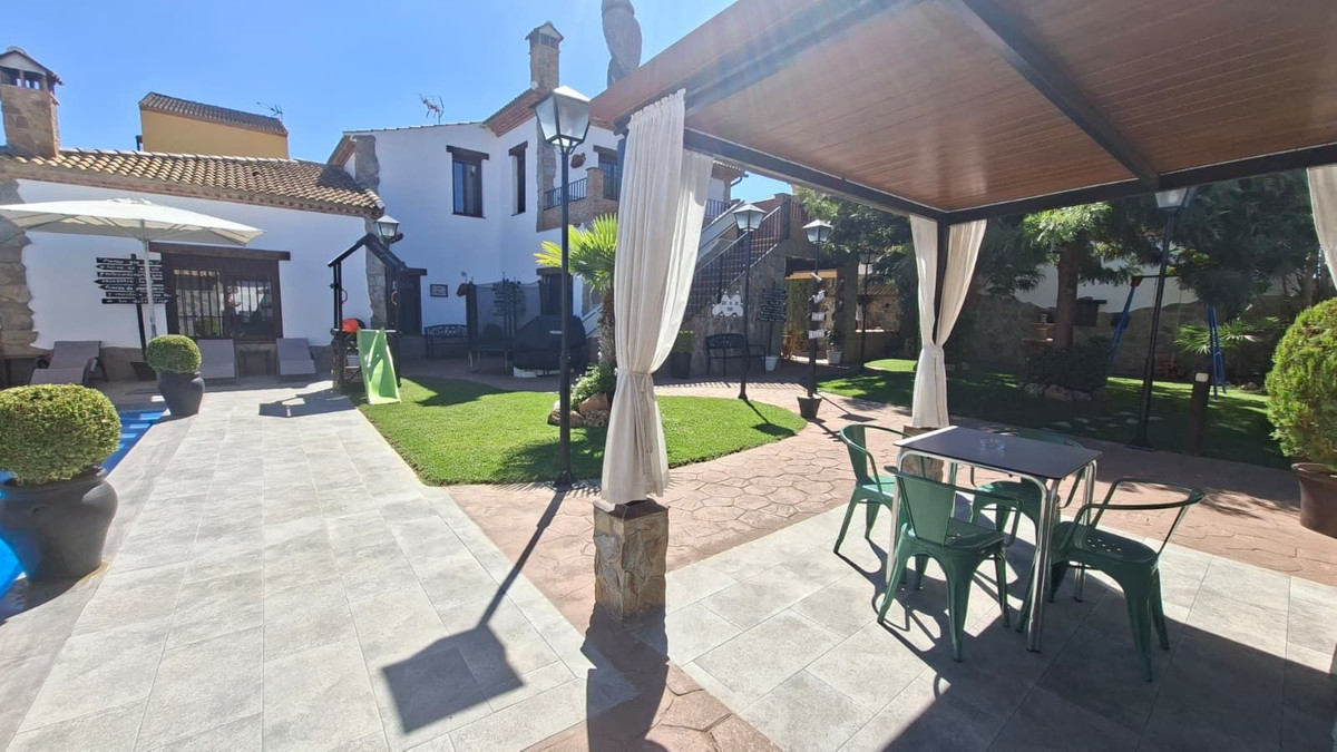 Huis te koop in Arriate | 6 slaapkamers H5150857