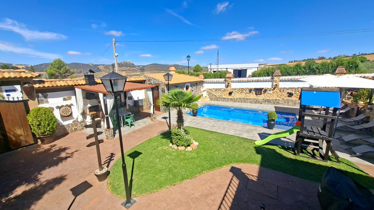 Huis te koop in Arriate | 6 slaapkamers H5150857