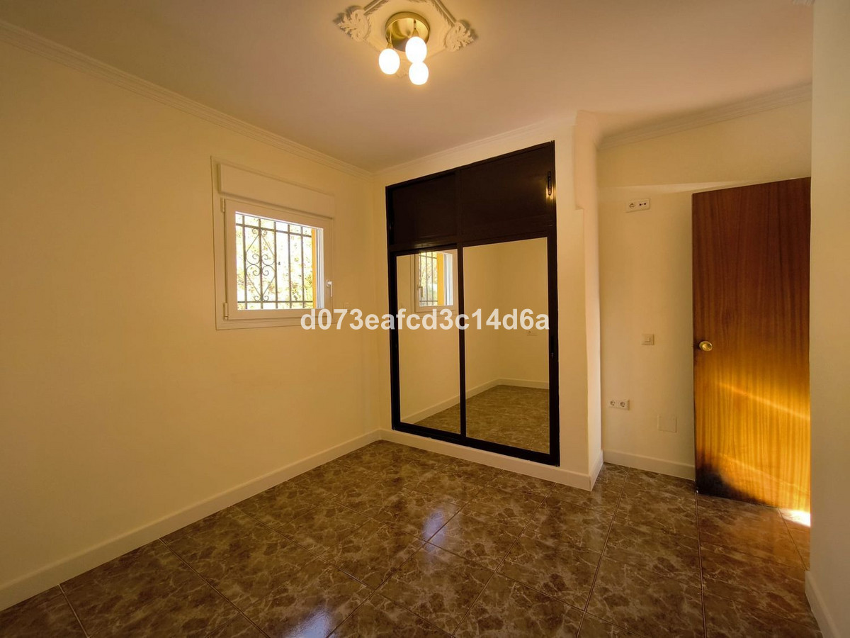 Finca - Cortijo te koop in Arriate | 2 slaapkamers H5417686
