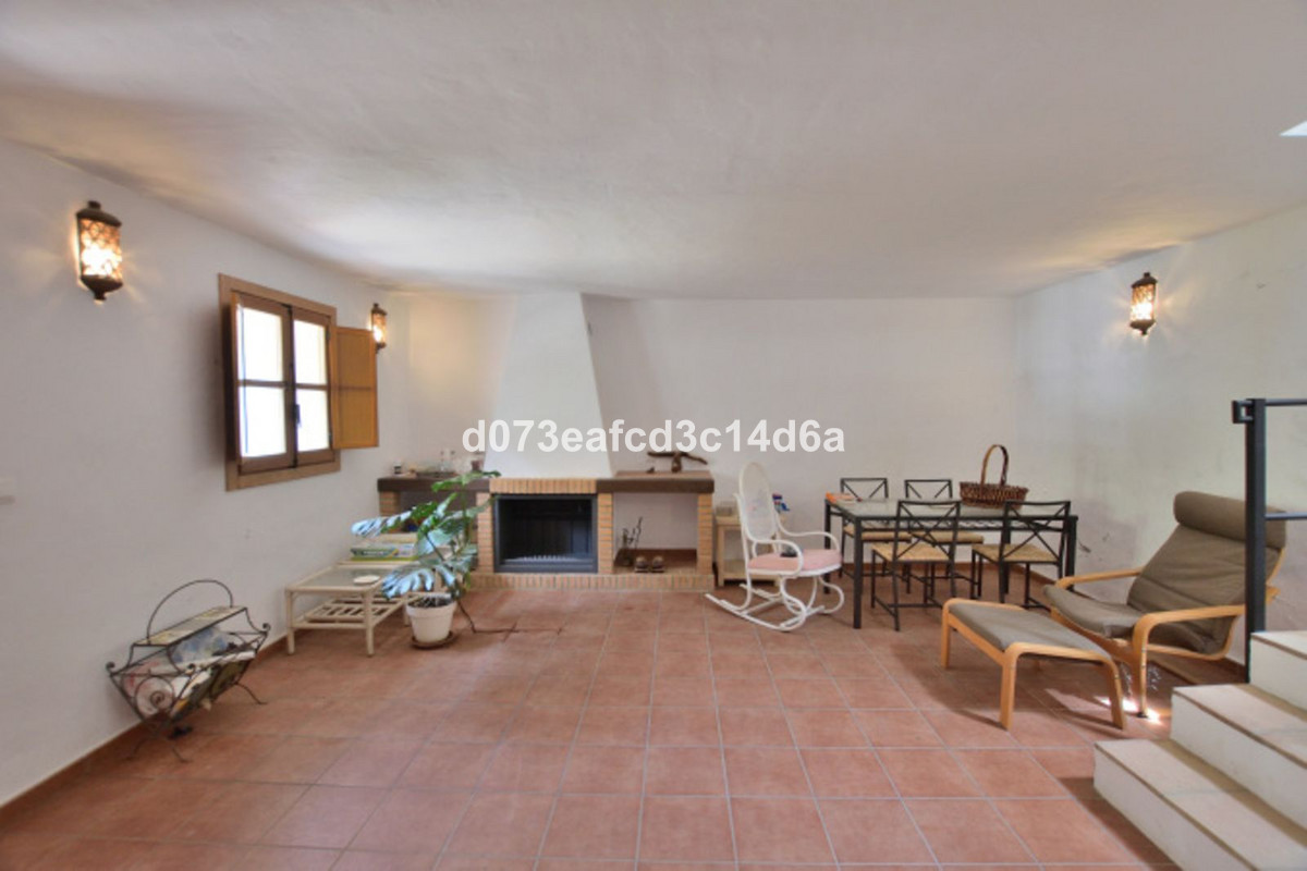 Property main view 40