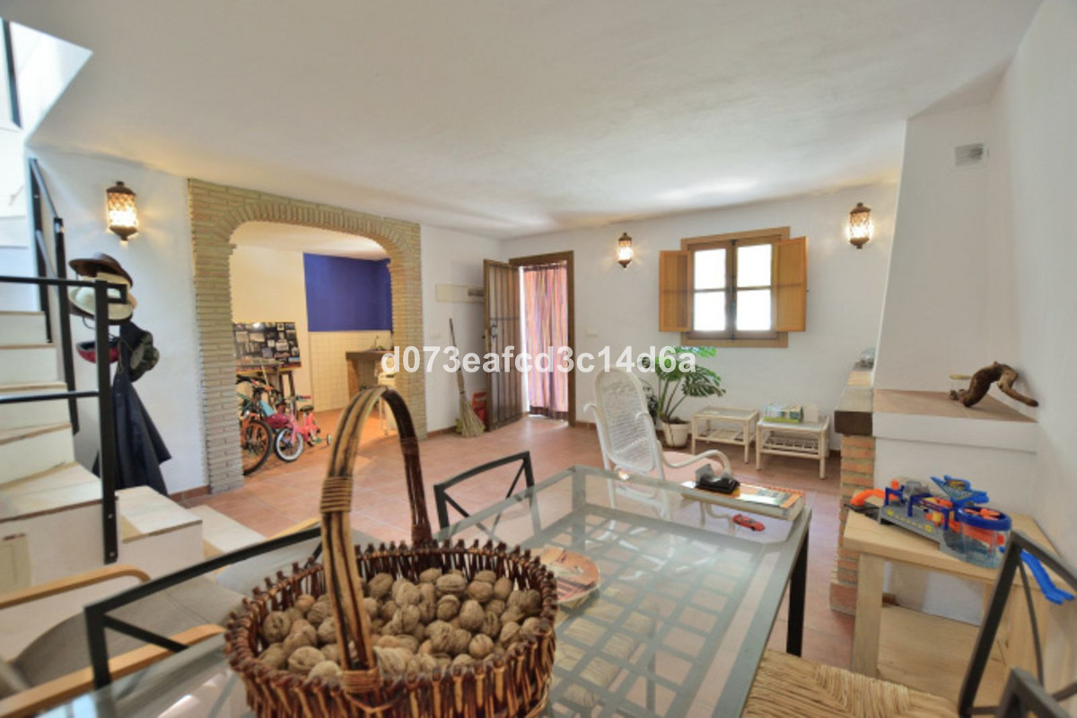 Property main view 44