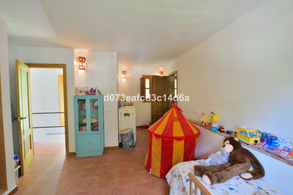 Property main view 64