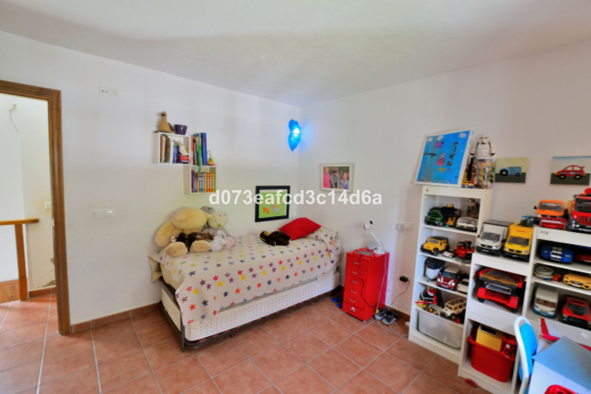 Property main view 76