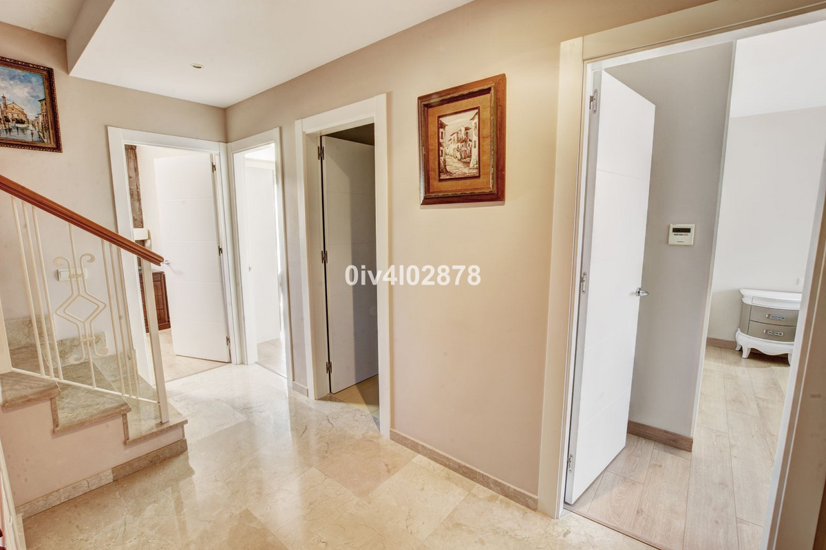 Geschakelde Woning in Arroyo de la Miel-13
