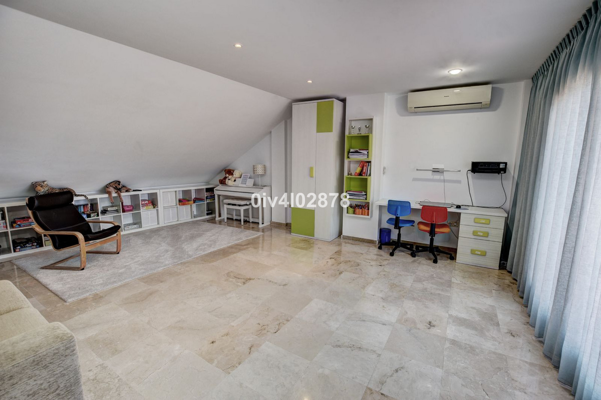 Geschakelde Woning in Arroyo de la Miel-21